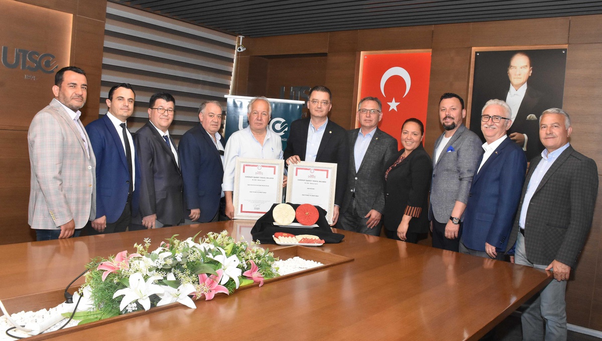 Uşak\'ın "gelin tatlısı" ve "helvası" coğrafi işaretle tescillendi