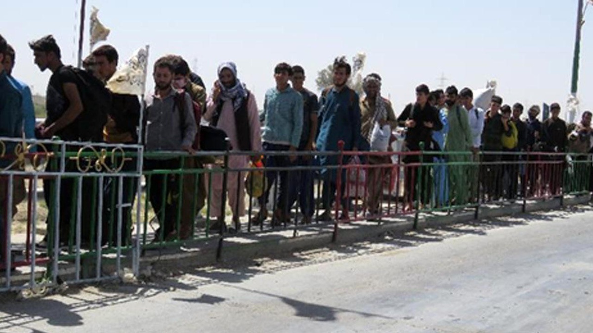 Afganistan\'a Geri Dönmek İçin Bekleyen Afgan Mülteciler