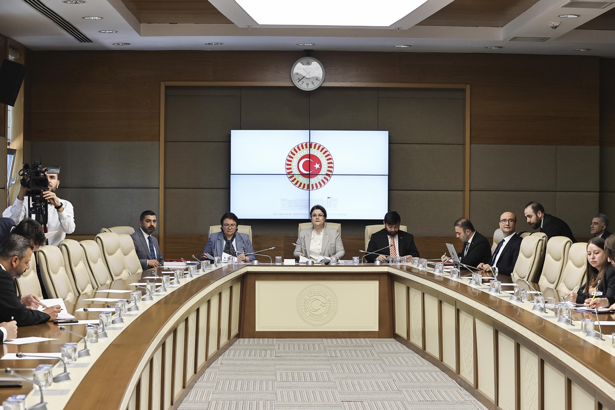 Aile ve Sosyal Hizmetler Bakanı Yanık, TBMM Dijital Mecralar Komisyonunda sunum yaptı Açıklaması