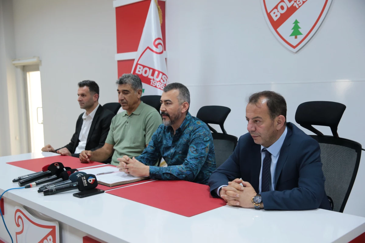 Boluspor, teknik direktör Sait Karafırtınalar\'la sözleşme imzaladı