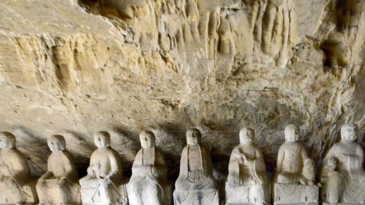 Çin\'in Kuzeyindeki Hebei\'de Ming Hanedanlığı\'ndan Kalma Budist Tapınak Mağarası Bulundu