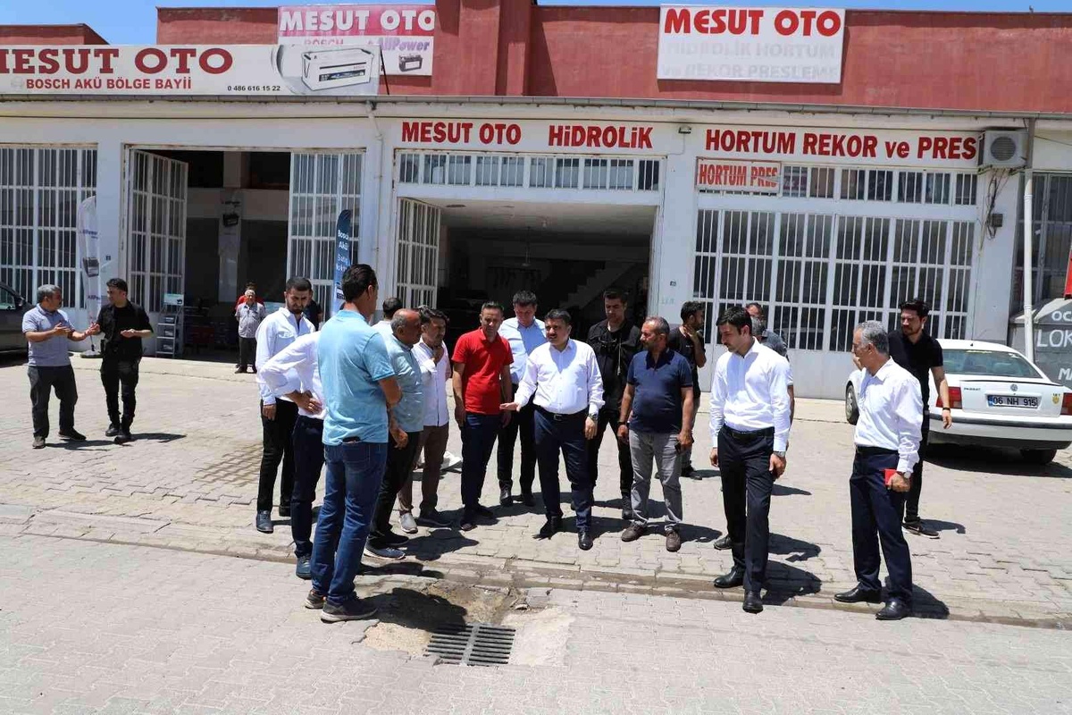 Kaymakam Tunç, sanayi sitesi esnafının sorunlarını dinledi