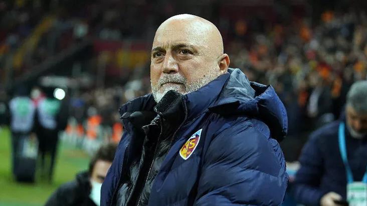 Kayserispor\'da şaşırtan ayrılık! Hikmet Karaman dönemi bitti
