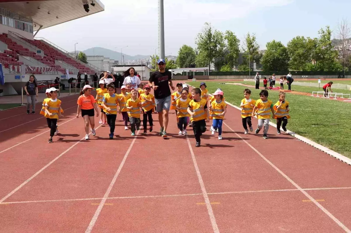 Miniklerin atletizm heyecanı