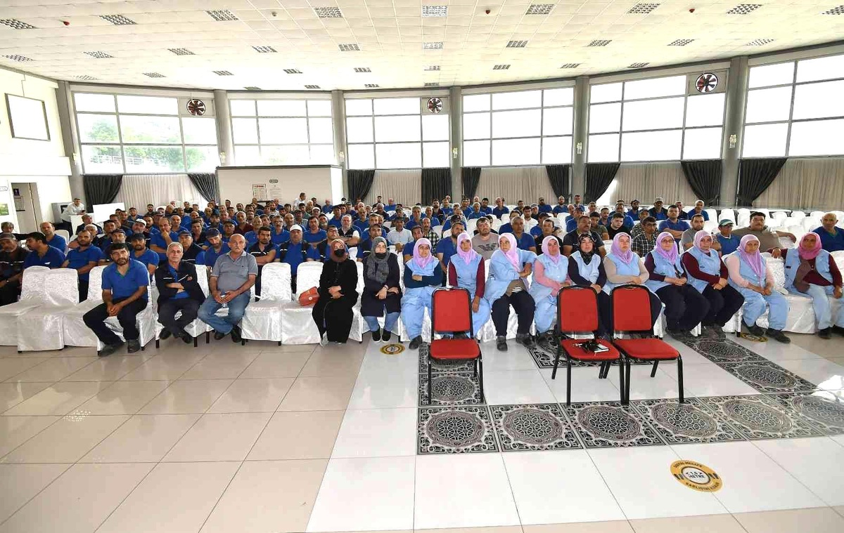 Osmangazi Temizlik ve Park Bahçeler personeline \'Şüpheli paket\' eğitimi