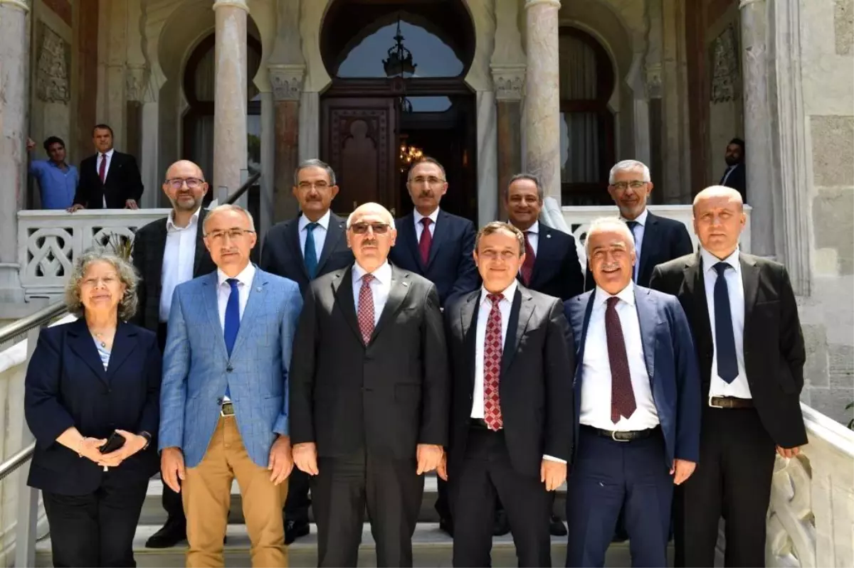 Rektör Çomaklı, ÜAK yönetim kurulu toplantısına katıldı