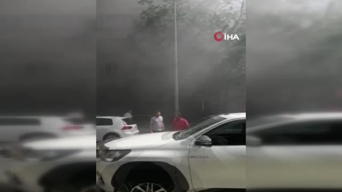 Samsun\'da binanın zemin katında yangın çıktı... Yaşanan panik anları kamerada