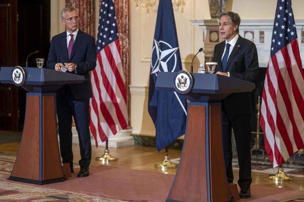 Stoltenberg, Finlandiya, İsveç ve Türkiye\'den yetkililerle Brüksel\'de bir araya gelecek