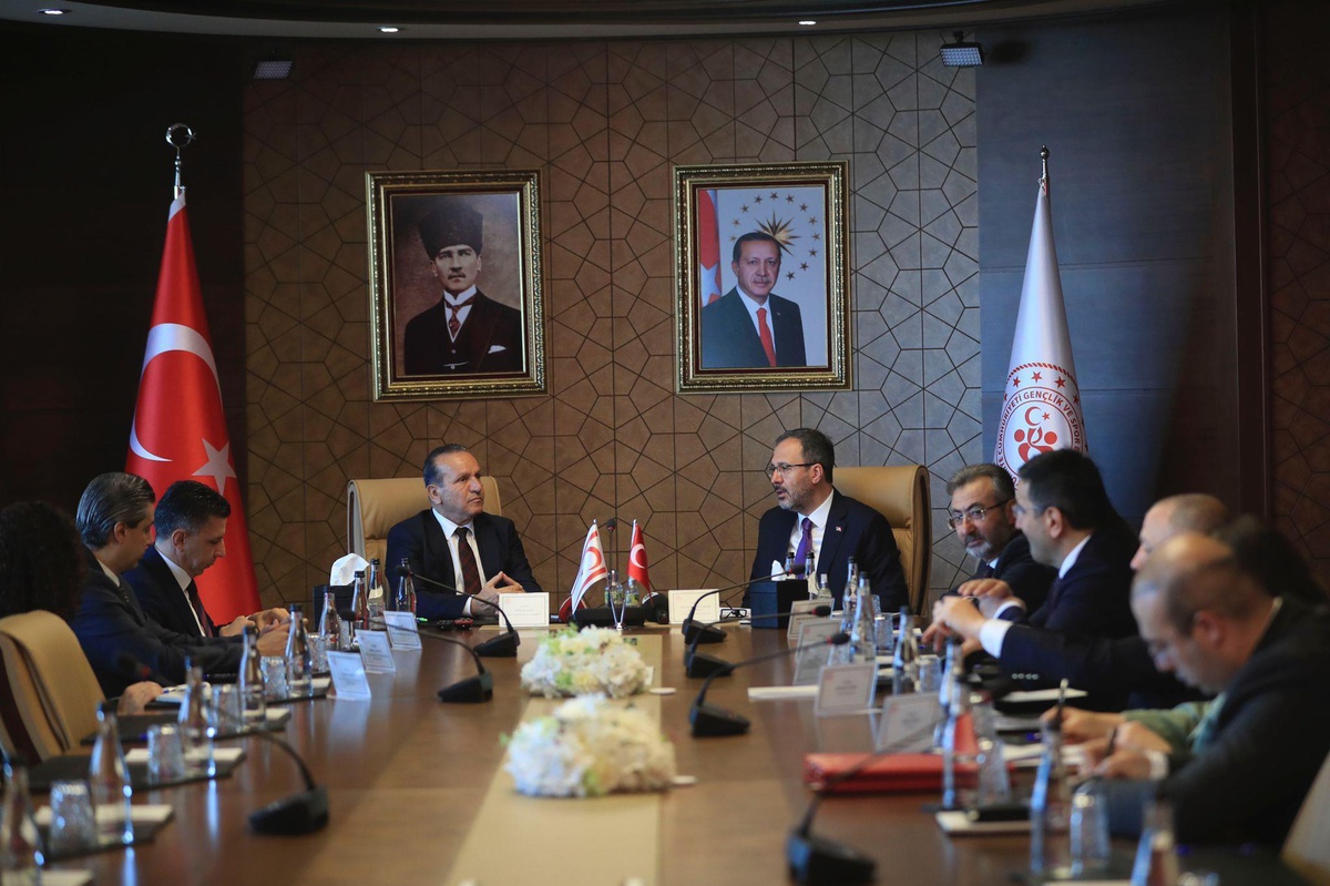 Türkiye ile KKTC arasında gençlik ve spor alanında işbirliği protokolü
