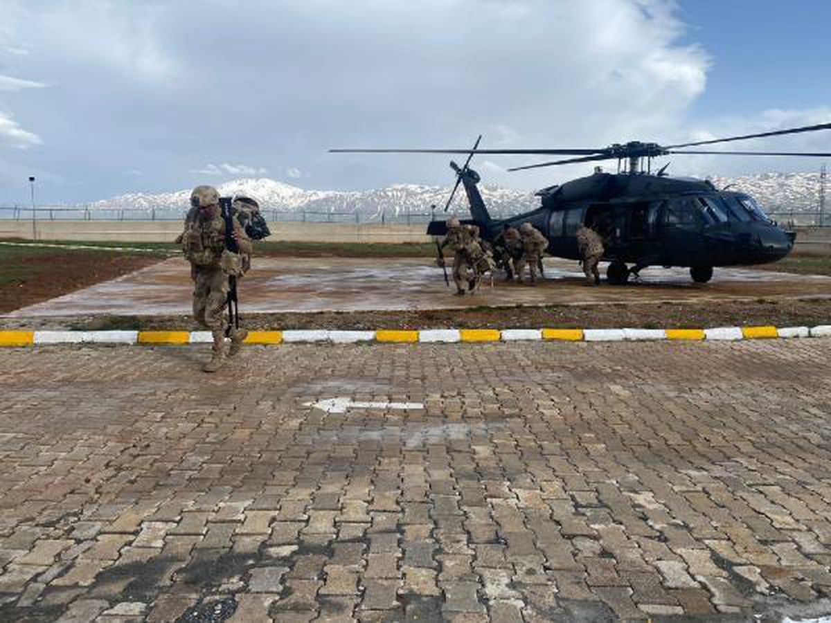 Van\'da bir ayda 390 terör operasyonunda 30 gözaltı