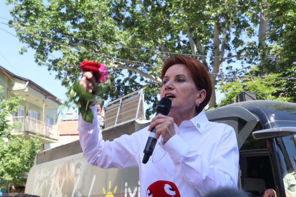 Akşener: Seçmen, velinimet olsun istiyorum