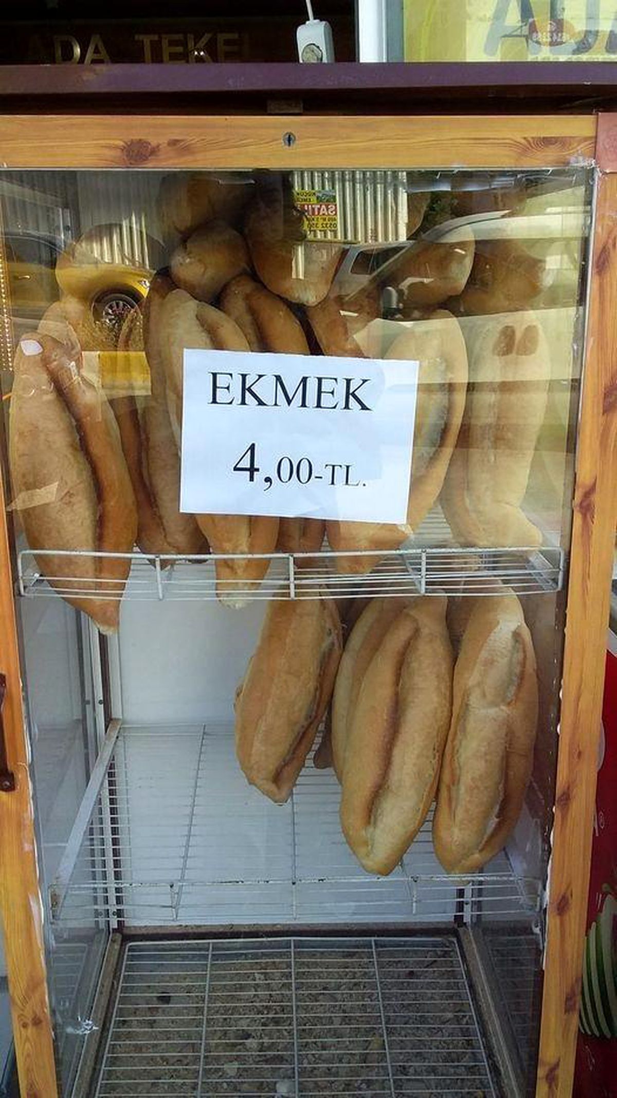 Aydın\'da ekmek 4 TL oldu