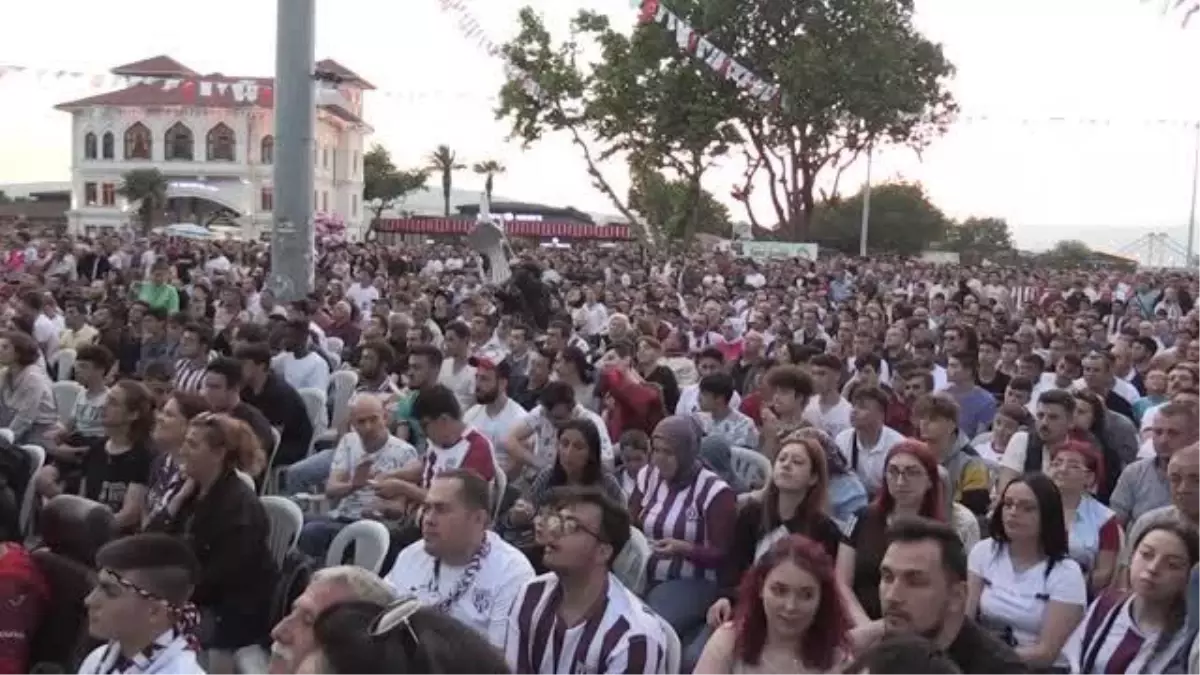 BALIKESİR - Bandırmaspor taraftarları, finalde elenen takımları için büyük üzüntü yaşadı