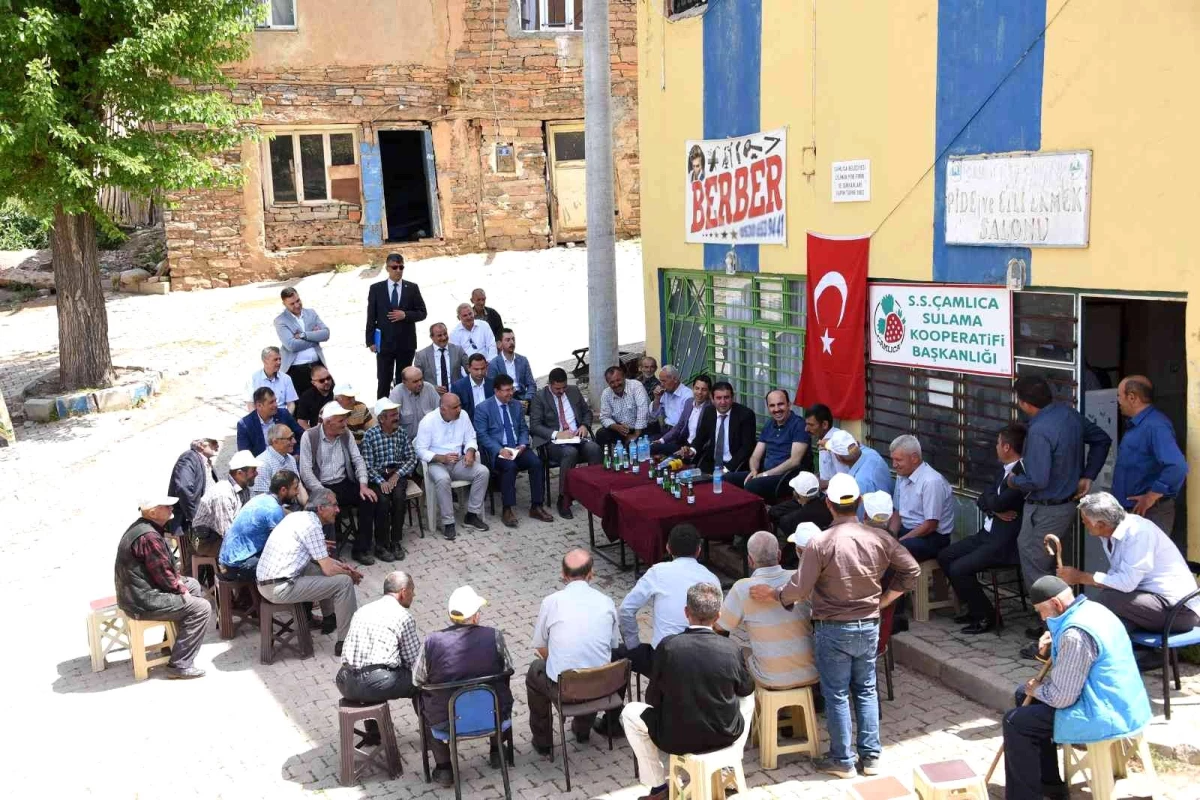 Konya Büyükşehir Belediye Başkanı Altay, Hüyük ilçesine bağlı mahalleleri ziyaret etti