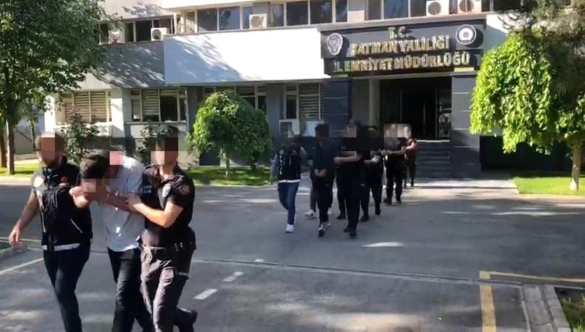 Batman\'da eş zamanlı uyuşturucu operasyonu: 14 tutuklama