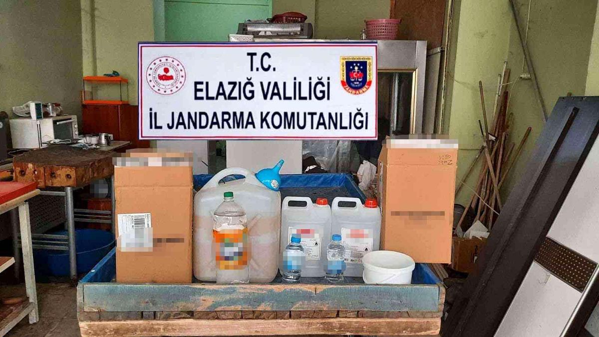 Elazığ\'da sahte alkol operasyonu