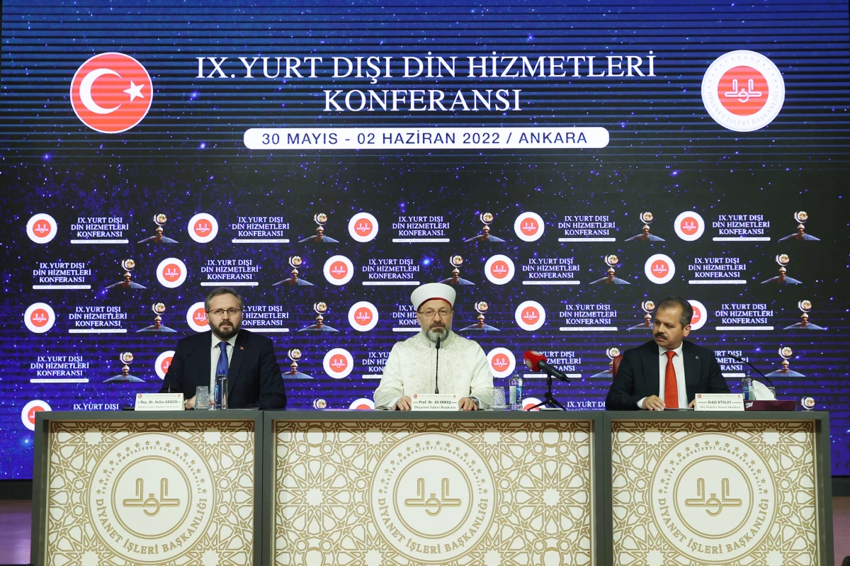 Diyanet İşleri Başkanı Erbaş: "Dünyaya İslam\'ın güzelliklerini anlatmamız lazım"