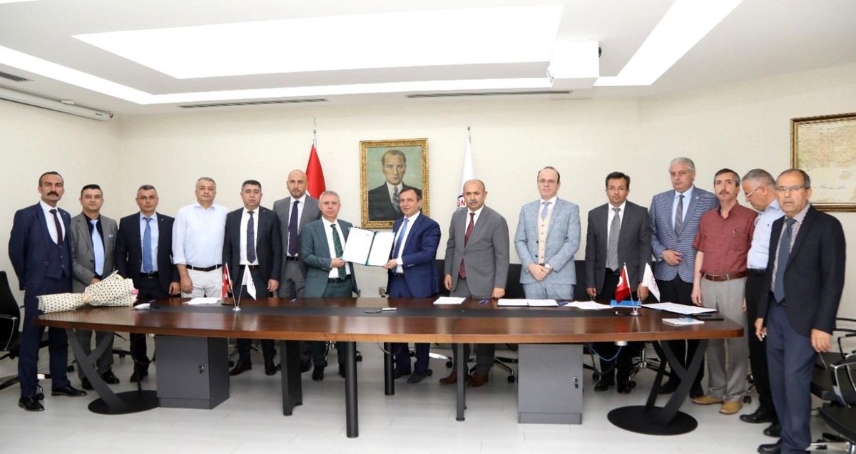 ERÜ ile Koop-İş Sendikası arasında toplu iş sözleşmesi imzalandı