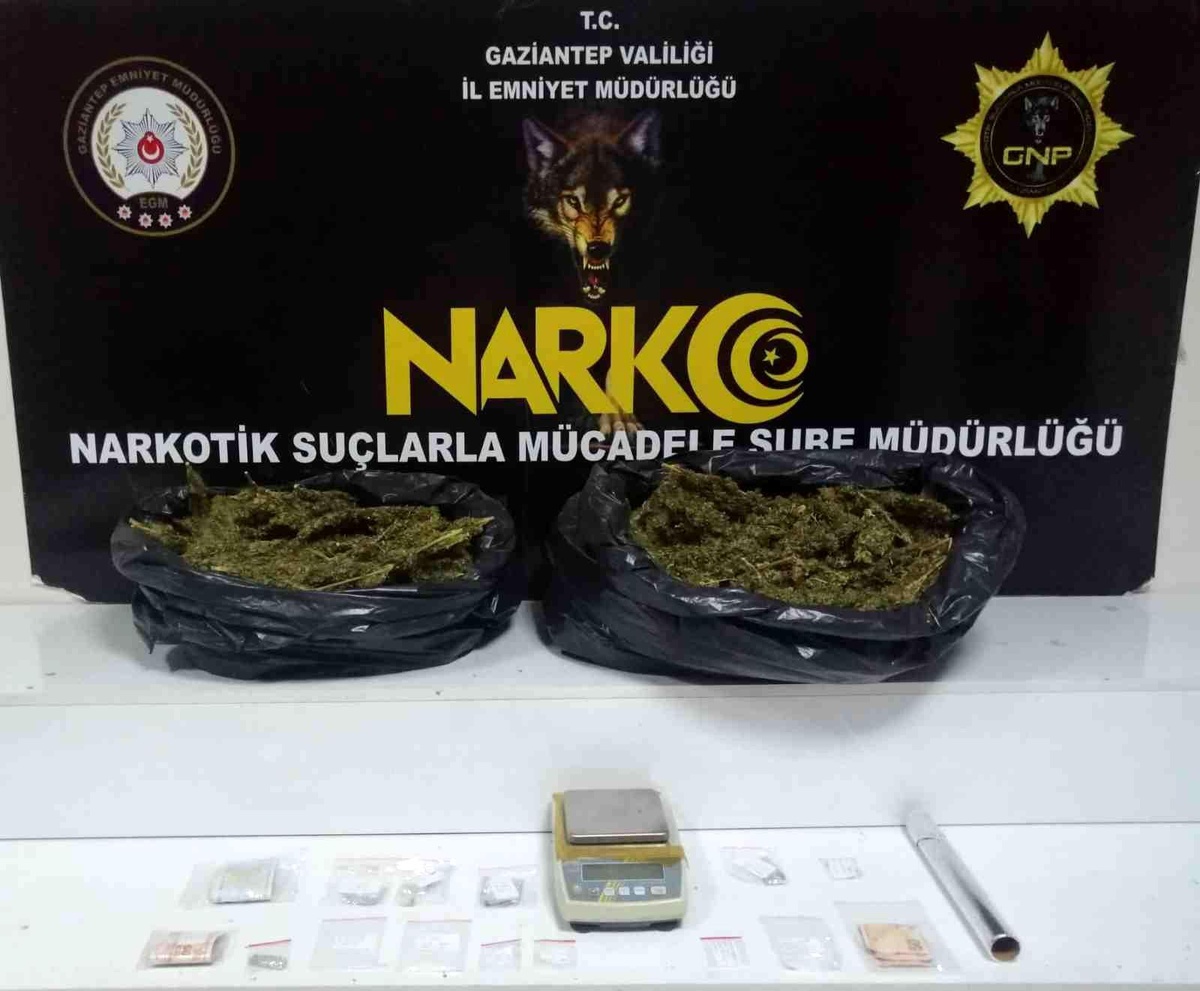 Gaziantep\'te 9 kilo esrar ele geçirildi