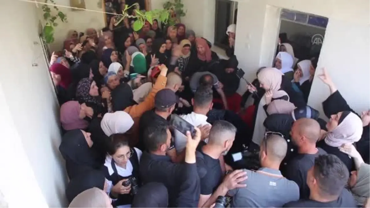 İsrail ordusu, Batı Şeria'nın güneyinde bir Filistinliyi öldürdü