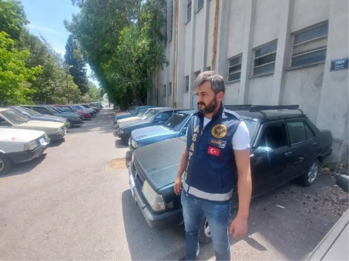 'Kral tacı' simgeli oto hırsızlığı şebekesine operasyon: 18 gözaltı