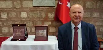 Orhan Kemal Roman Armağanı, Herkül Millas ile Burhan Sönmez'in oldu