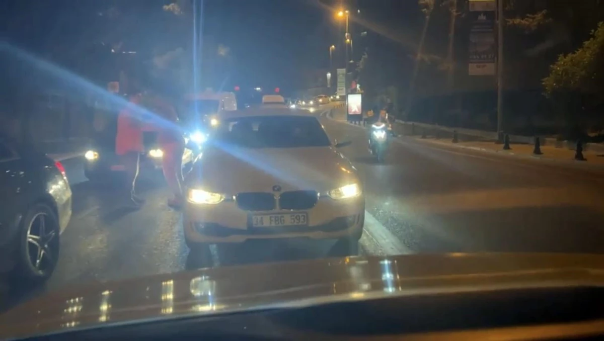 Taksim\'de trafikte maganda dehşeti yaşandı