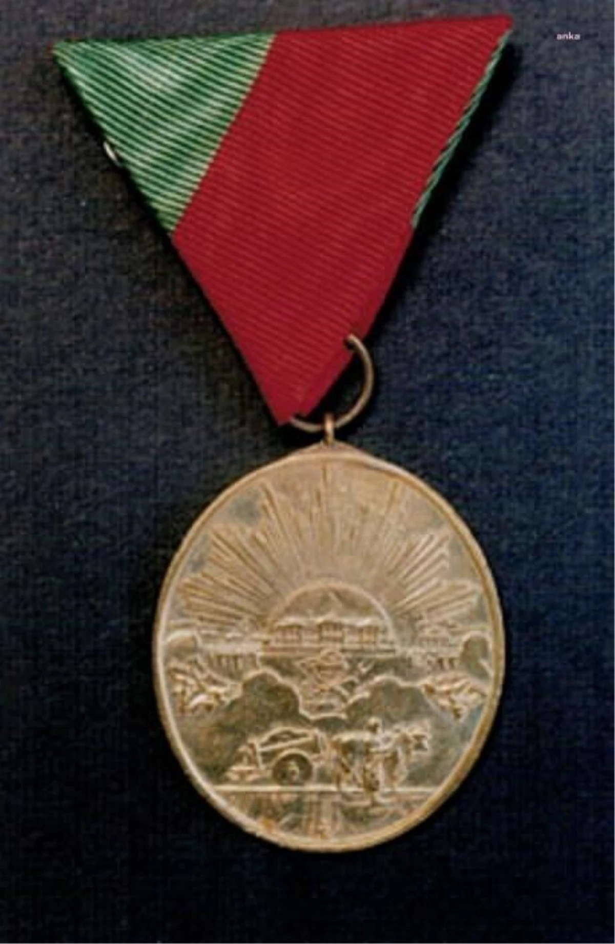 100 Yıl Sonra Gelen İstiklal Madalyası