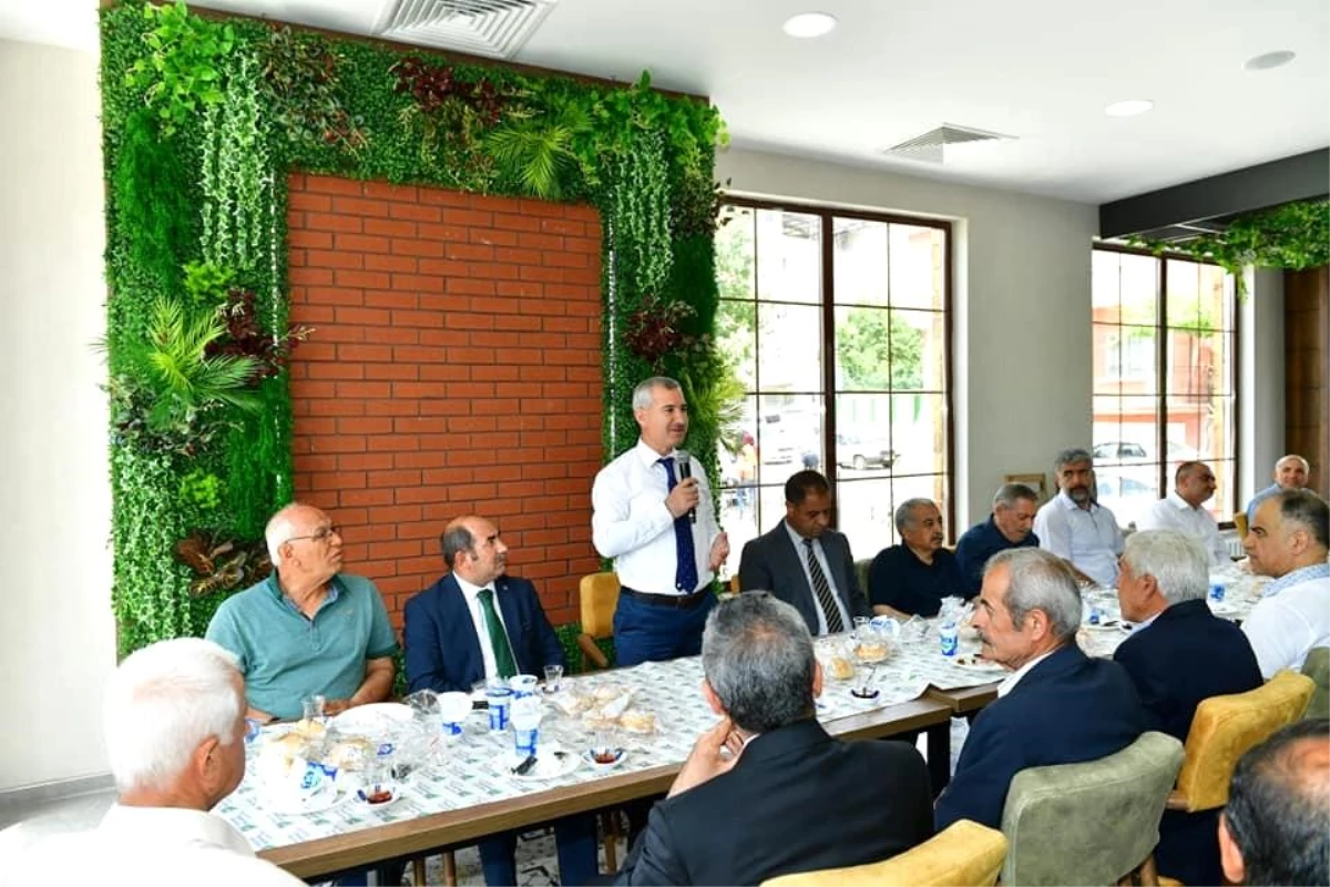 Başkan Çınar, Gündüzbey sosyal tesislerinde mahalle sakinlerini ağırladı