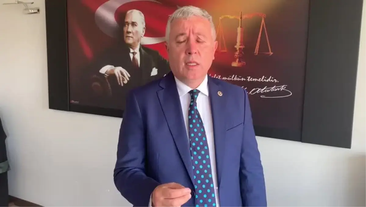 Çetin Arık: "Savaşarak Kurduğumuz Bu Cennet Vatanı Birileri Sevişerek Elimizden Alıyor"