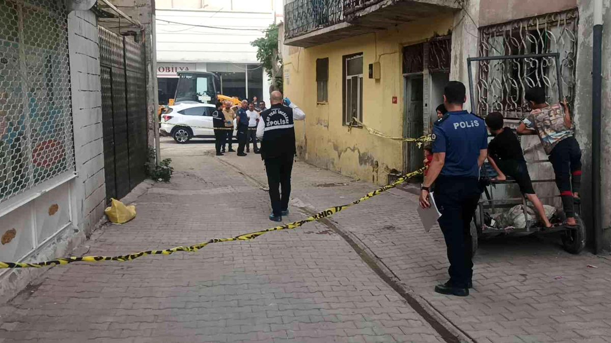 Geri geri giden minibüs 5 yaşındaki Meryem\'i hayattan kopardı