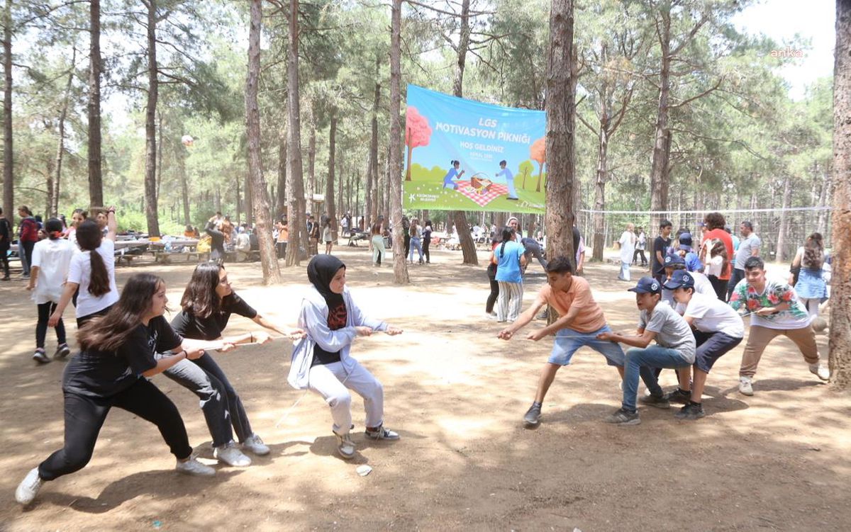 Küçükçekmece Belediyesi'nden Lgs Öğrencilerine Motivasyon Pikniği