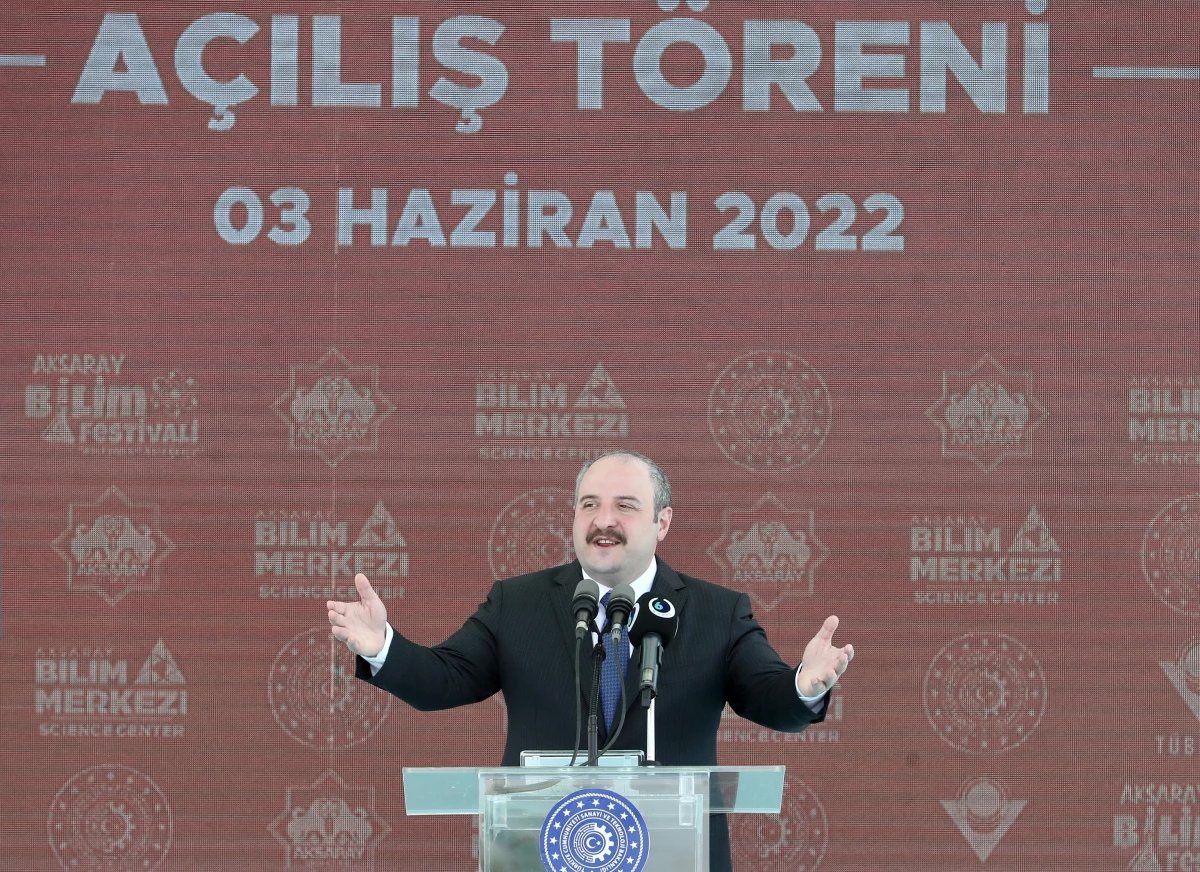 Sanayi ve Teknoloji Bakanı Varank, Aksaray Bilim Festivali\'ne katıldı
