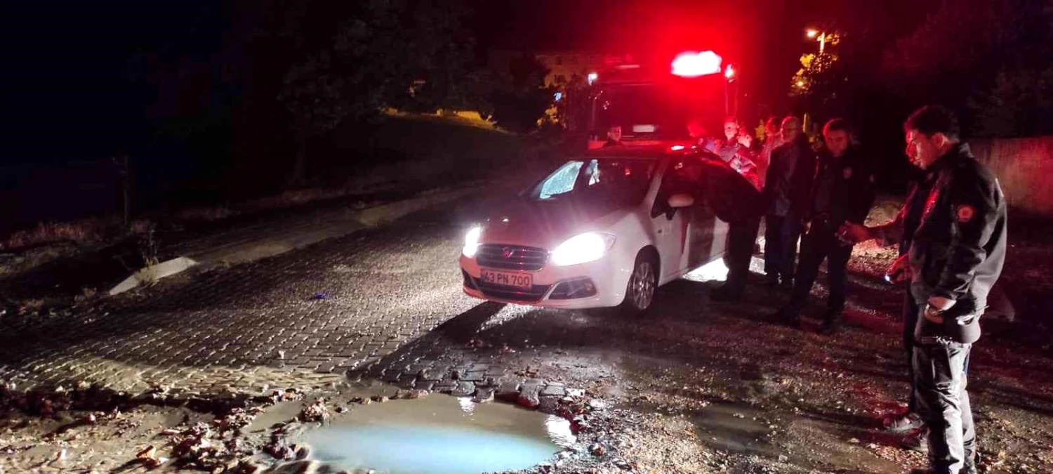 Şiddetli sağanak yağış maddi hasara yol açtı