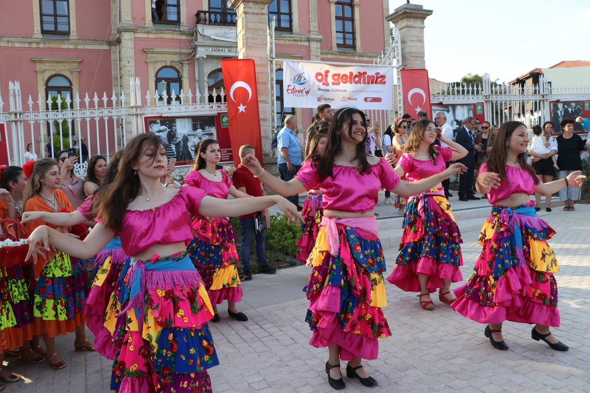 Sokak müzisyenleri, Edirne 9/8 Festivali\'nde buluştu