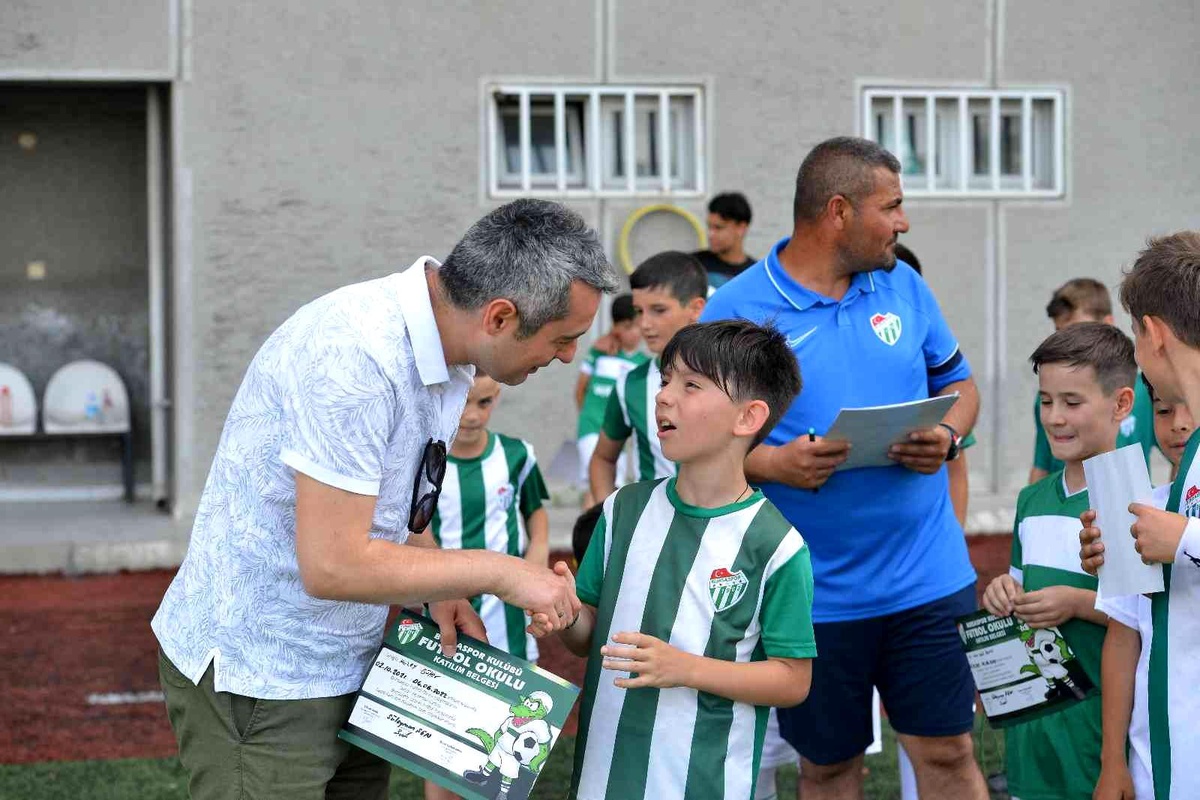Bursaspor\'da sertifa töreni gerçekleştir