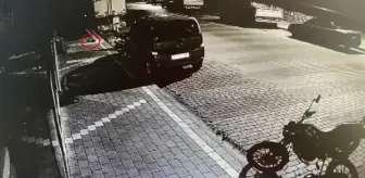 Deprem nedeniyle geceyi dışarıda geçirenler günün ilk ışıklarıyla evlerine döndü (2)