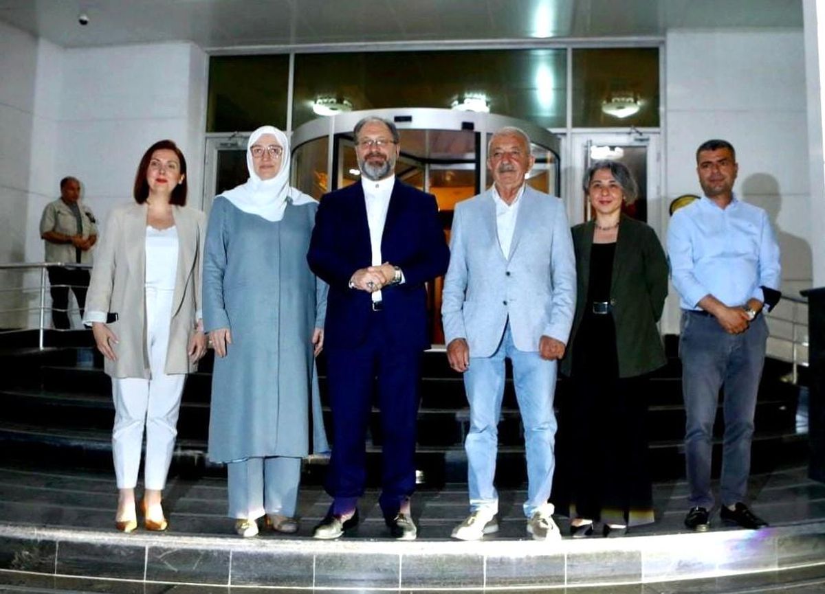 Diyanet İşleri Başkanı Ali Erbaş\'a yakın ilgi