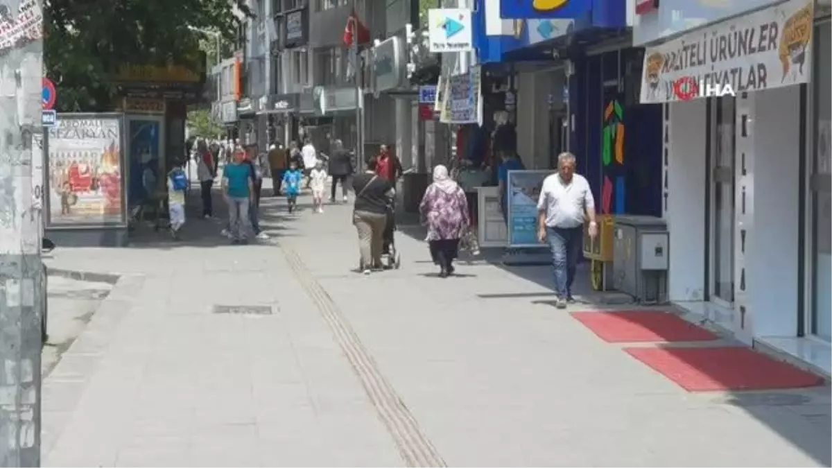 Diyetisyen Buket Toptan: 'Yaz aylarında terleyerek attığımız su, mutlaka tekrar alınmalı'