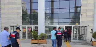 Elazığ'da kaçak kazı yapan 4 kişiye gözaltı