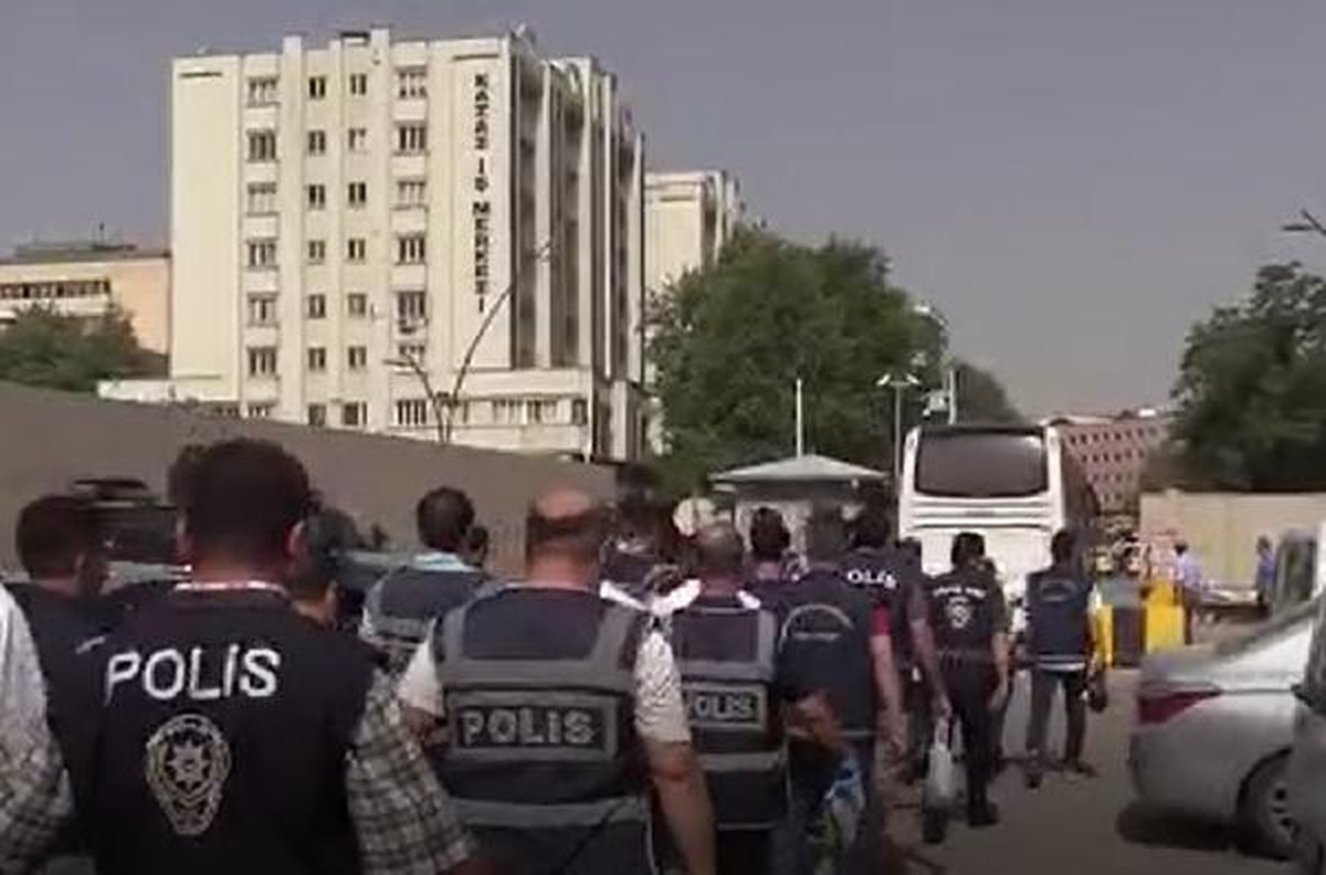 Gaziantep merkezli hırsızlık şebekesine operasyonda 28 tutuklama