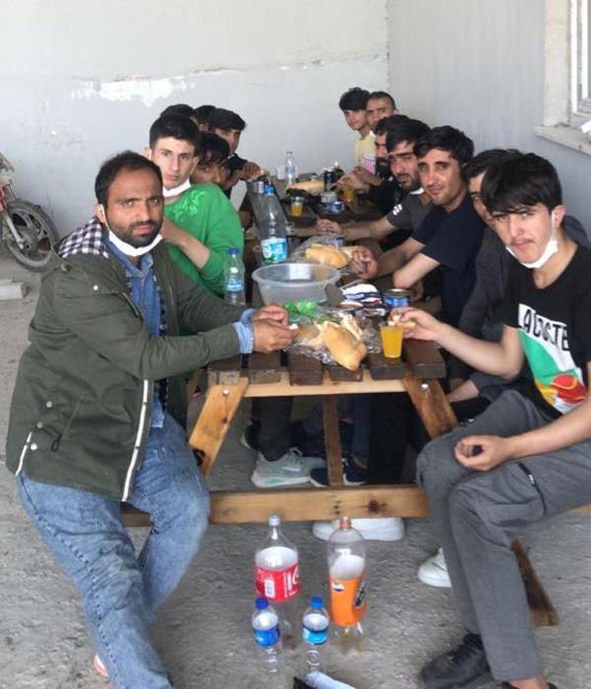 Manisa\'da 12 kaçak göçmen yakalandı