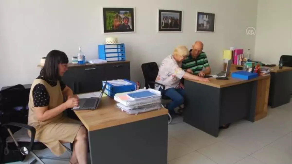 Ukraynalı gazeteciler ülkelerinin kaderini Kosova'dan takip ediyor