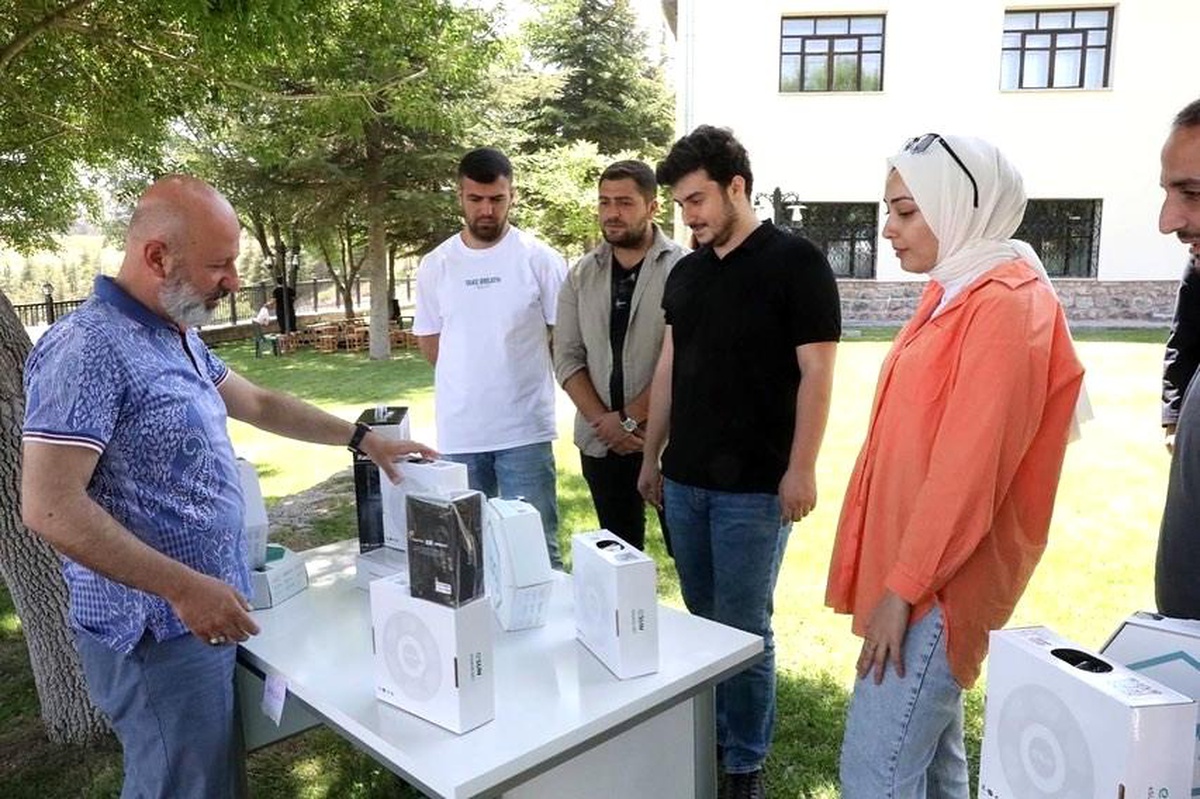 Kocasinan\'dan TEKNOFEST için atölye, malzeme ve danışma desteği