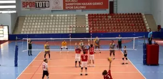 Sağlıkçılar voleybol turnuvasında hünerlerini sergiledi