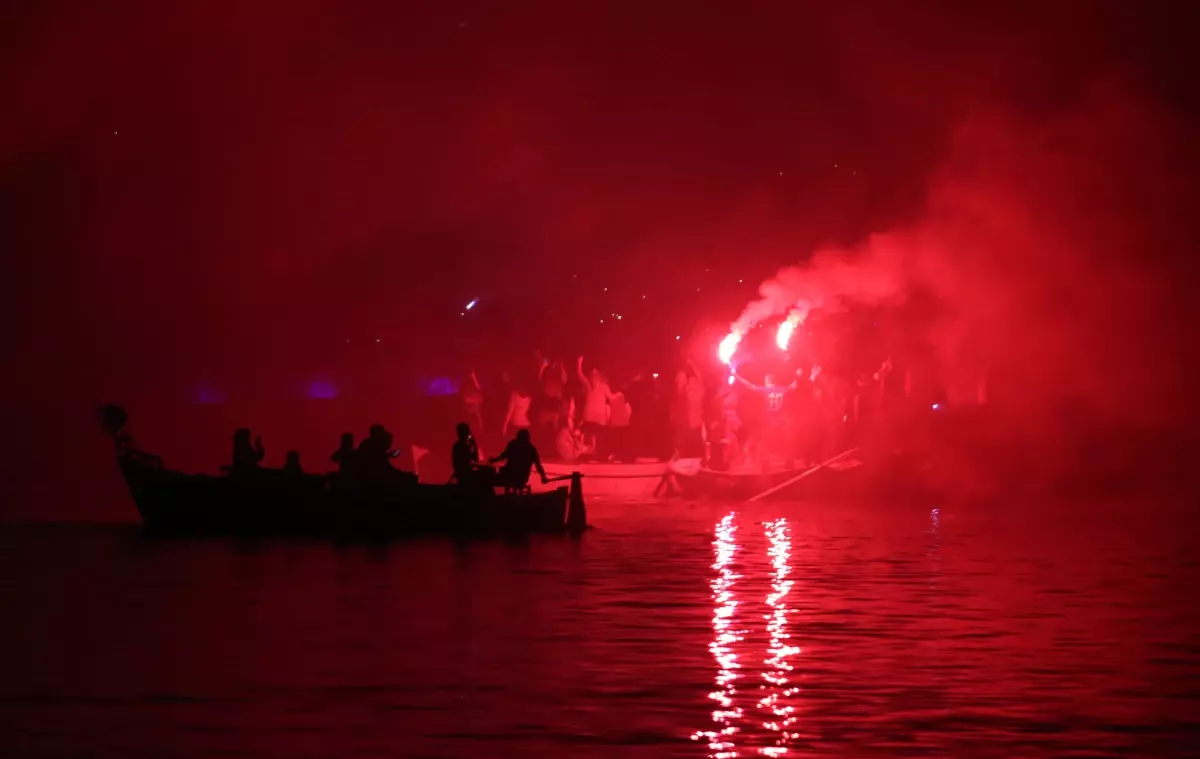 Trabzonspor taraftar dernekleri şampiyonluk kutlamalarını sürdürüyor