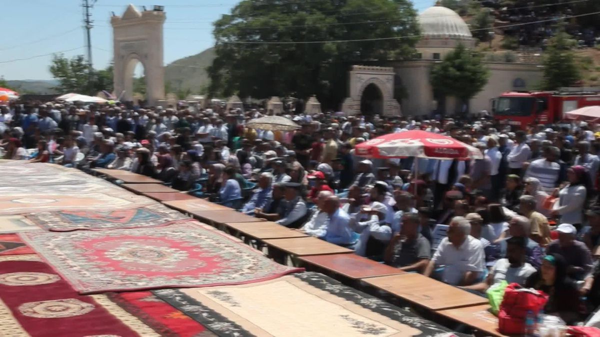Veli Ağbaba: Biz Mülteci Düşmanı Değiliz. Mülteci Yaratan Politikalara Karşıyız