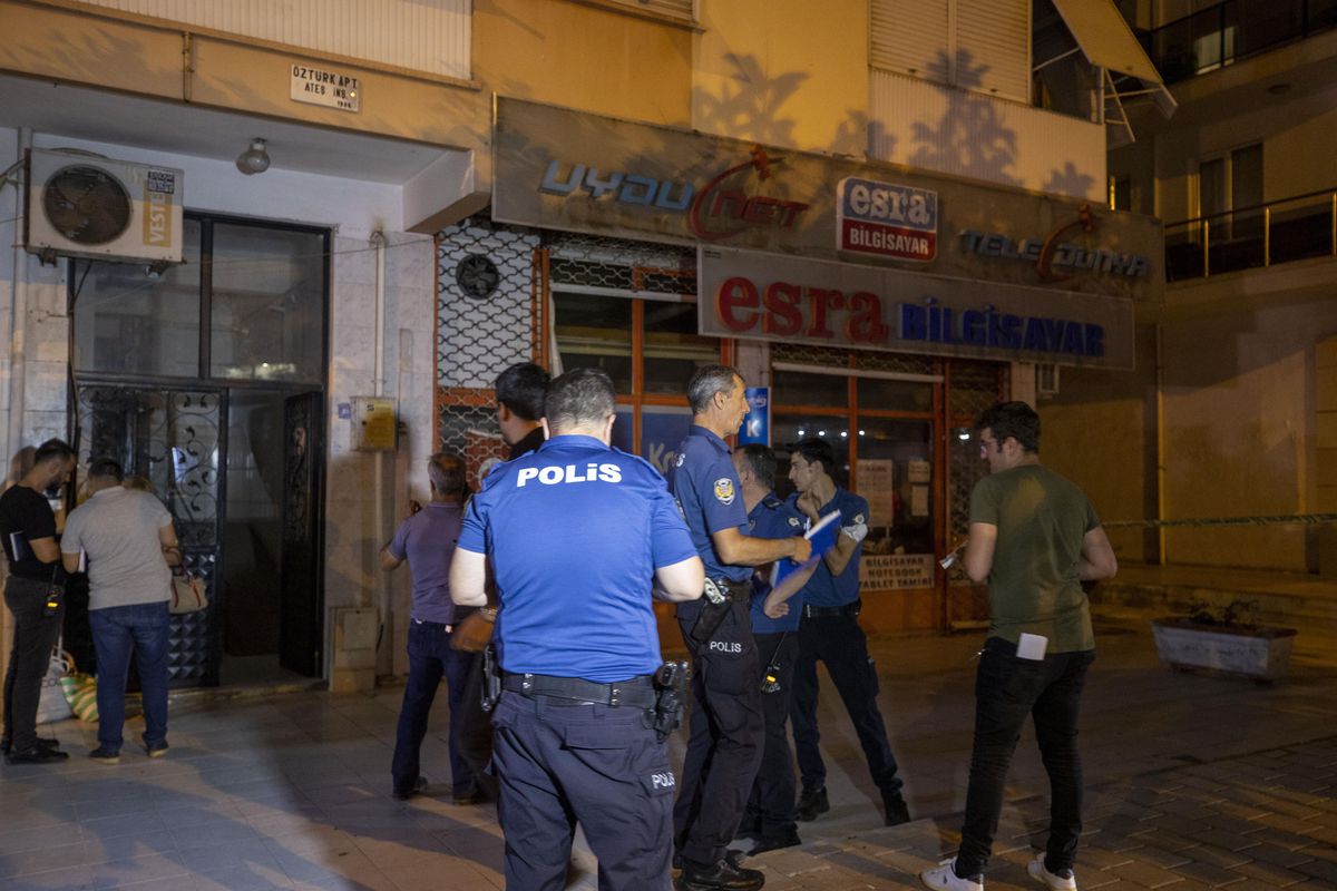Tartıştığı yöneticiyi bıçakla yaralayan kiracı gözaltına alındı