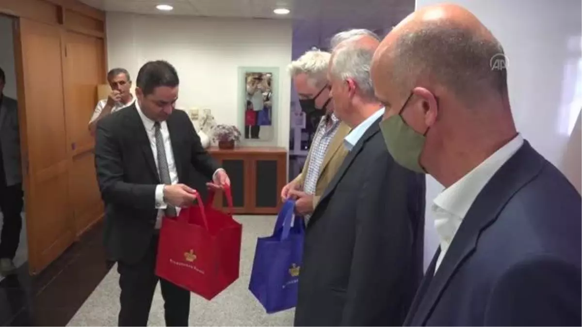 Birleşik Krallık heyeti, Reyhanlı ile Cilvegözü Sınır Kapısı\'nı ziyaret etti