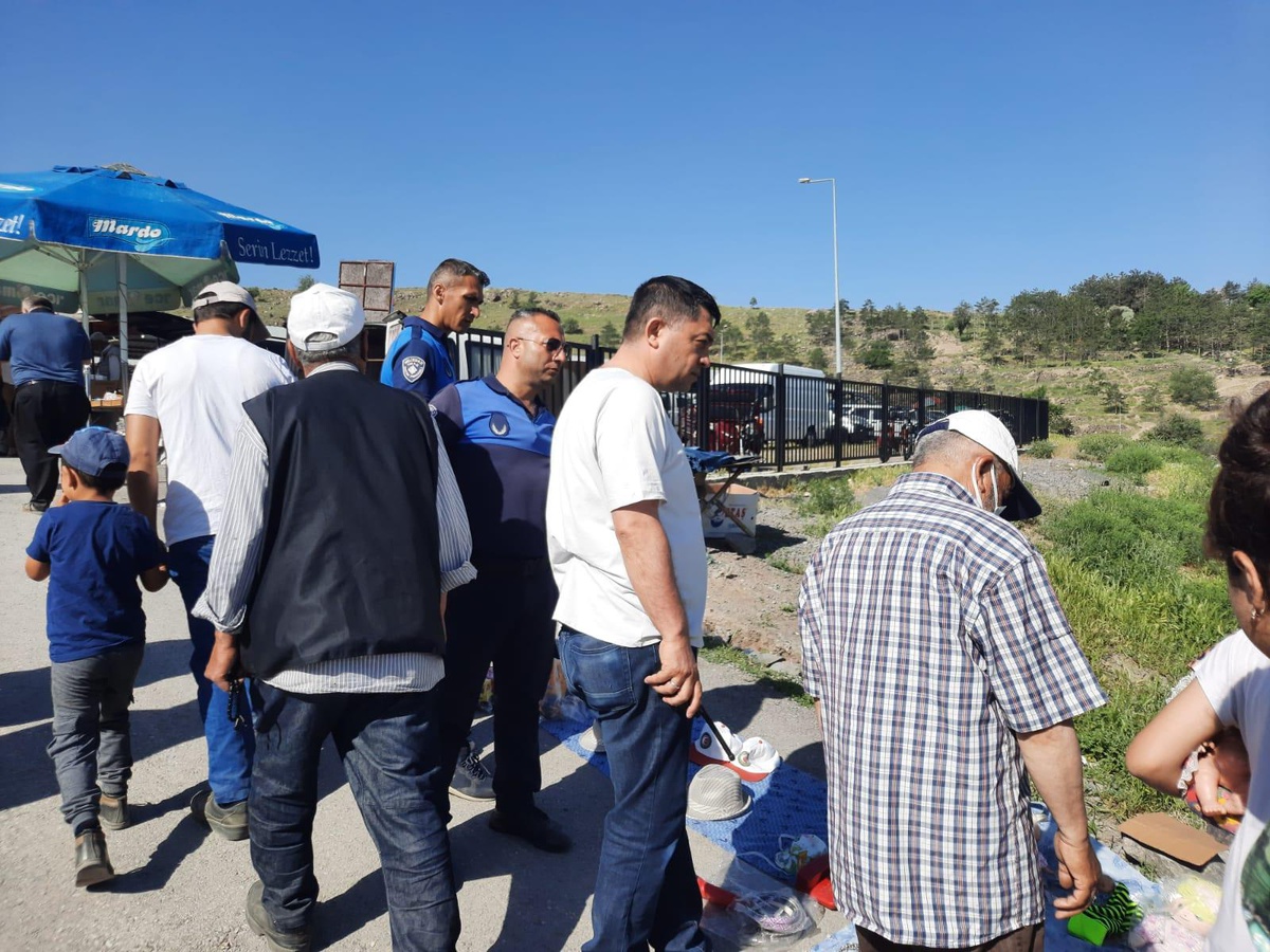 Kayseri\'de "Huzurlu Hafta Sonu Uygulaması"nda 52 şüpheli yakalandı